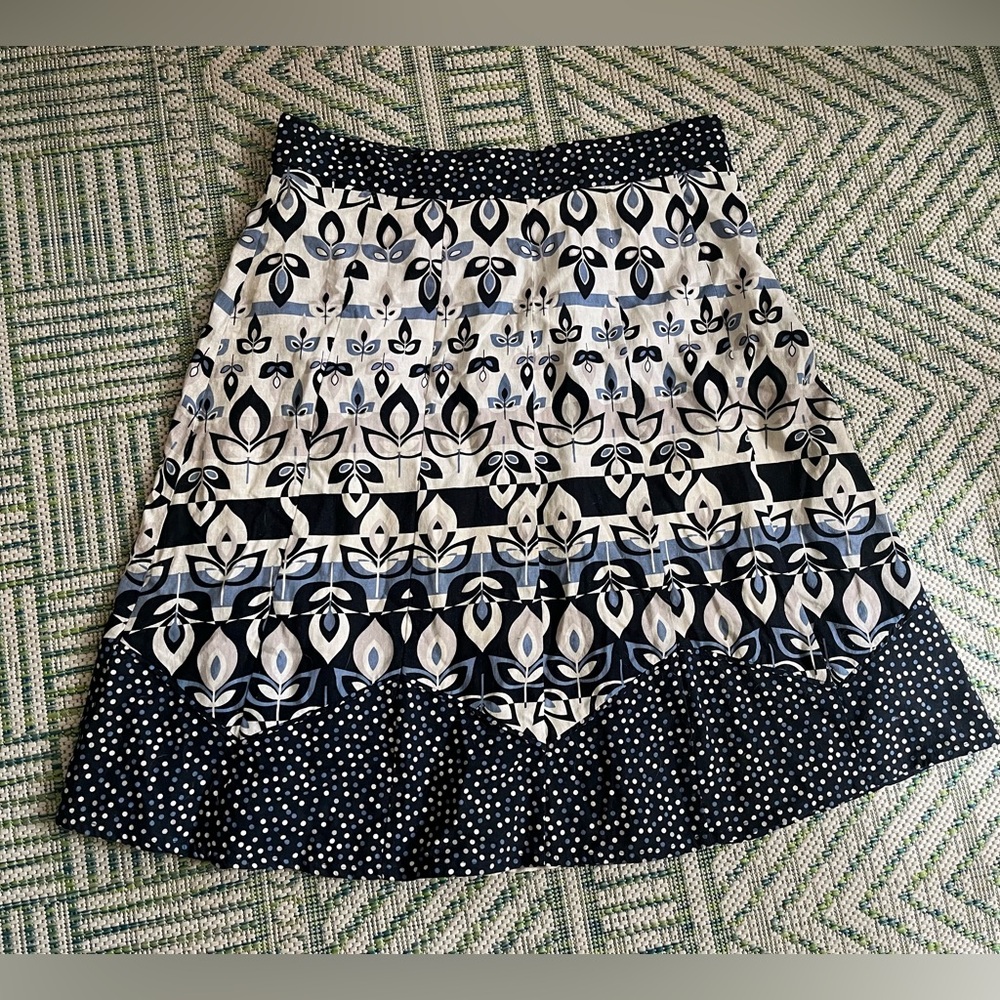 Dress Barn Knee Length Skirt 12 Floral Cotton Retro 90s Vintage Style VGUC